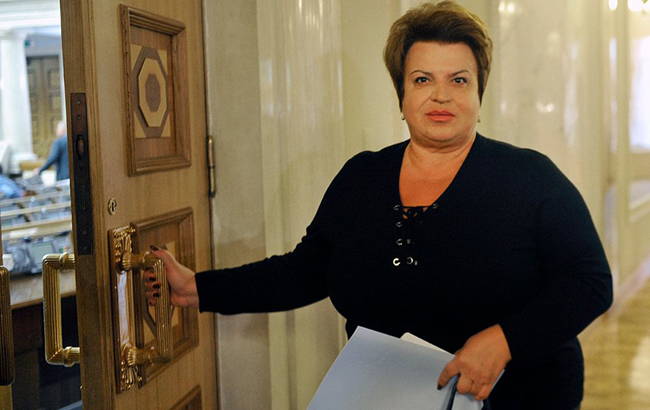 Рада проголосує за зняття повноважень з двох нардепів наступного пленарного тижня